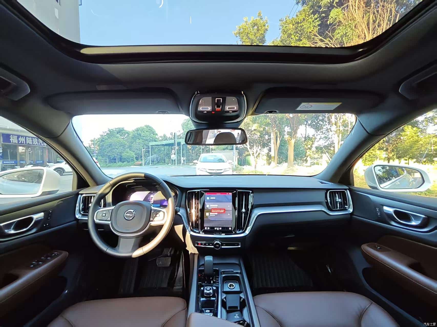 Volvo S60, 2025 6