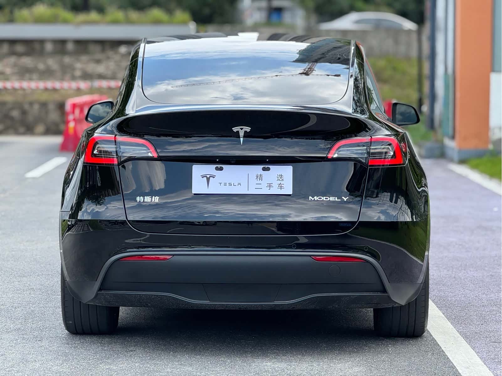 Tesla Model Y, 2024 12