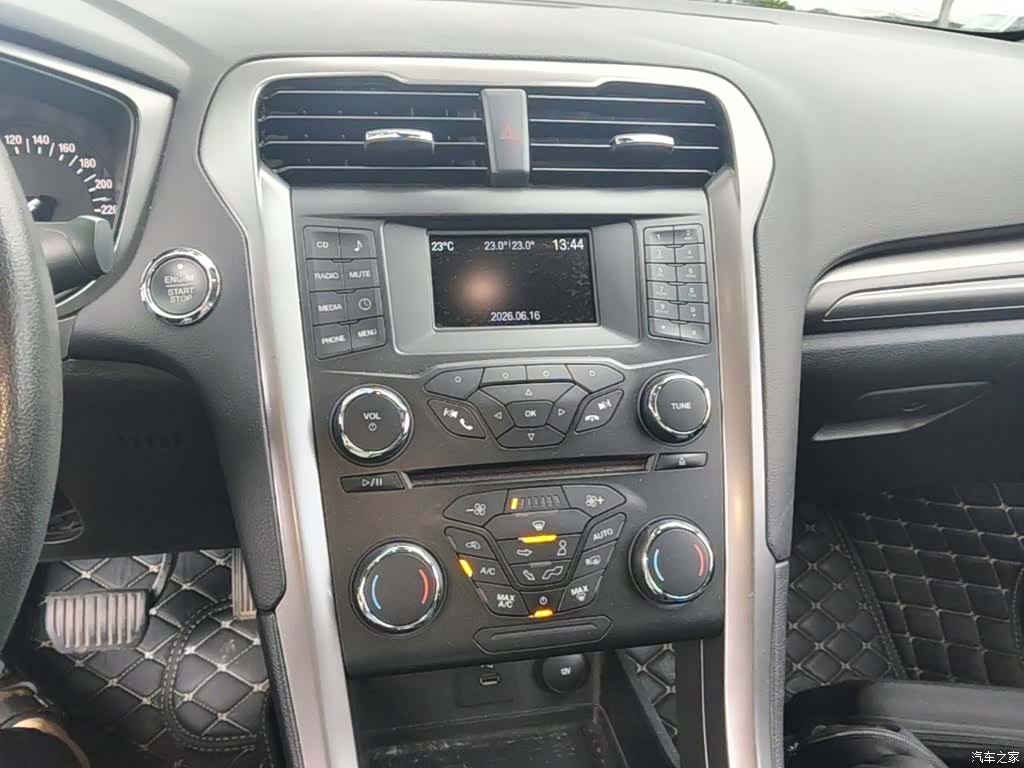 Ford Mondeo, 2017 13
