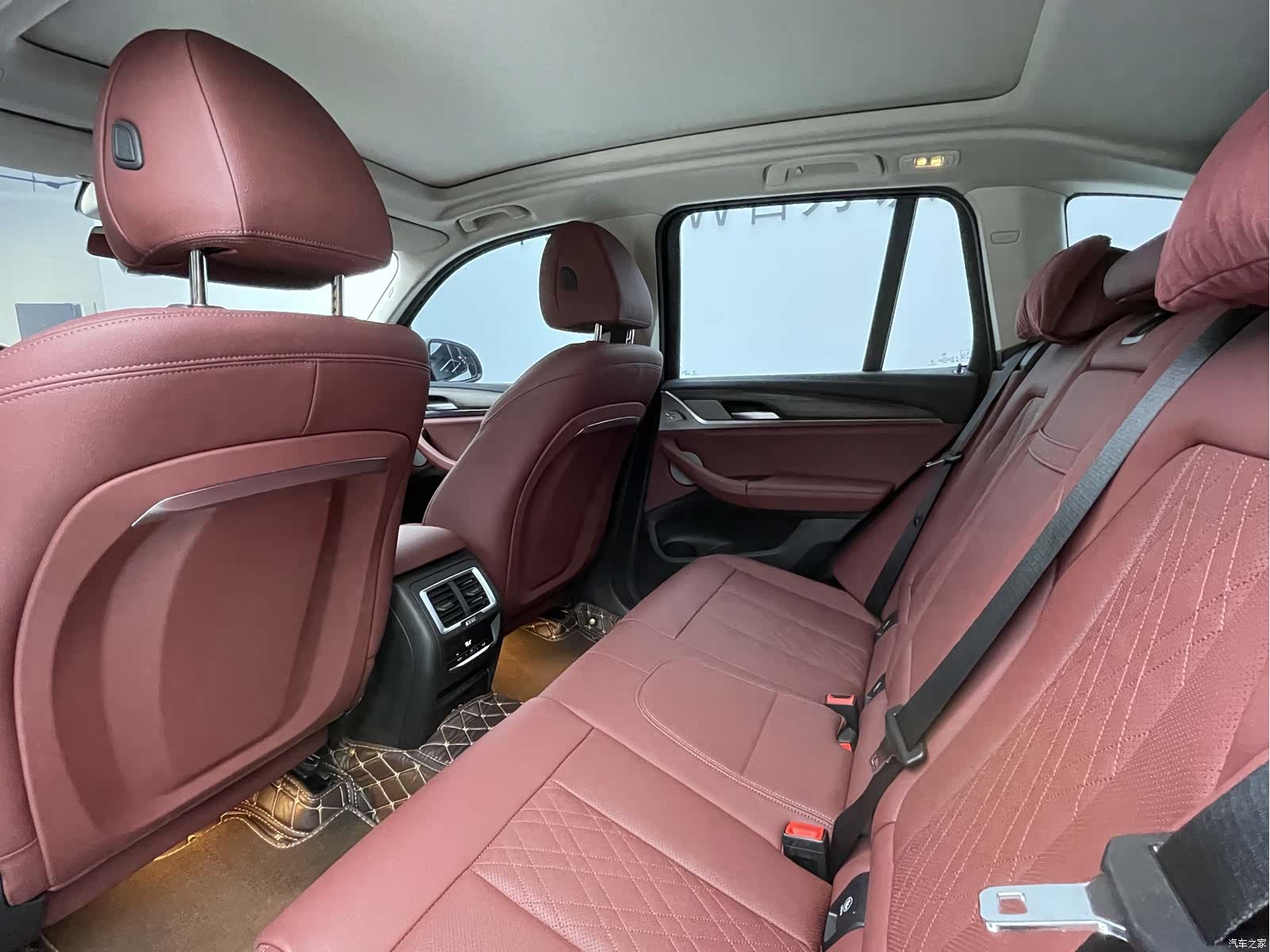 BMW X3, 2024 9