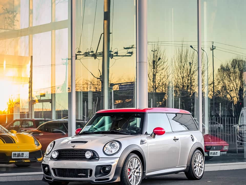 MINI JCW CLUBMAN