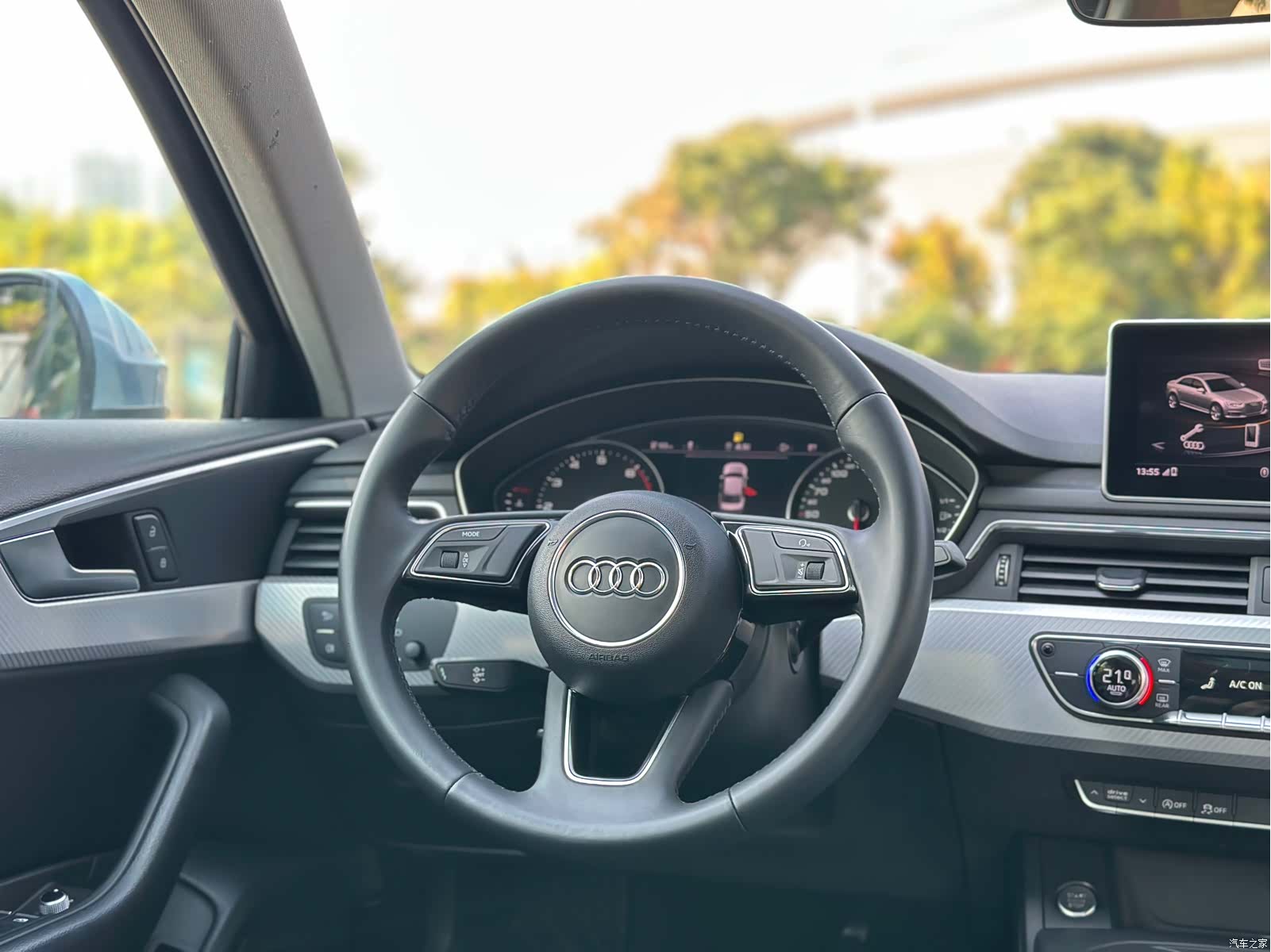 Audi A4L, 2018 8