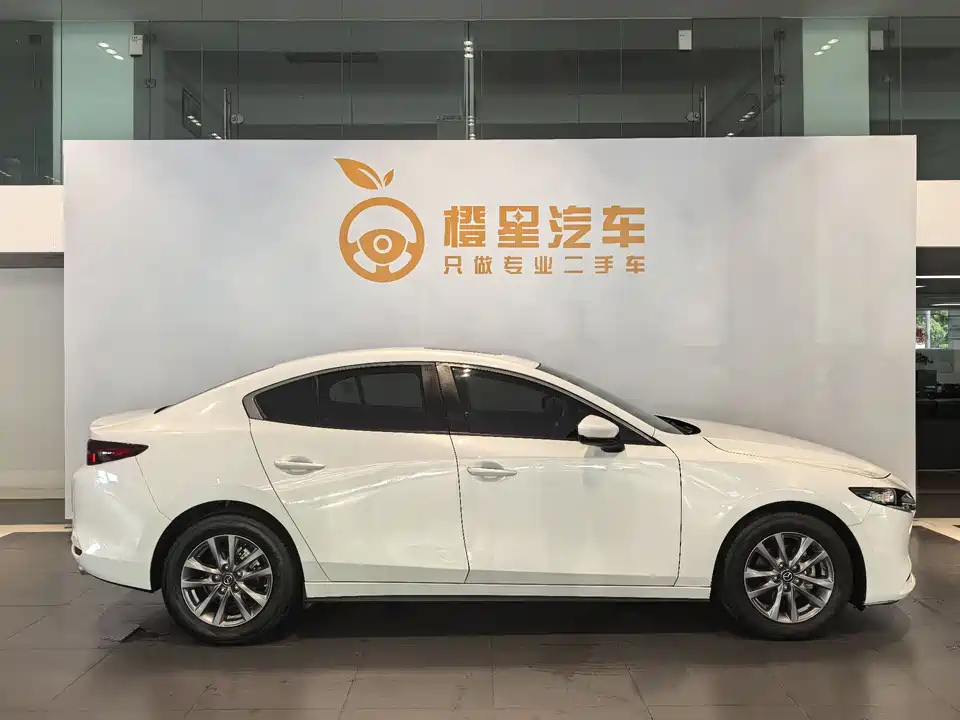 Mazda 3 Angkesaila