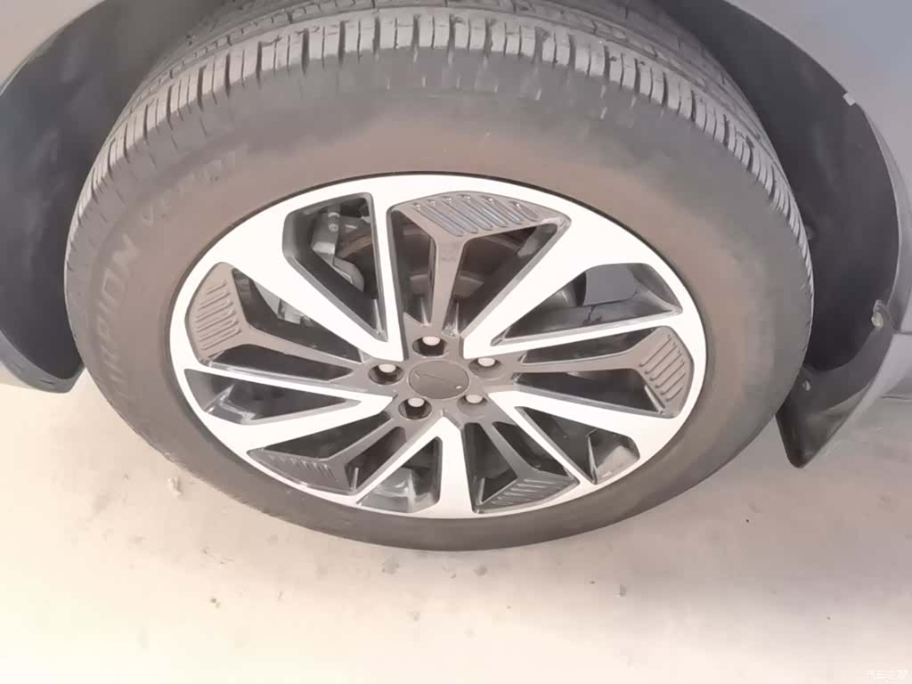 DongFeng AX7, 2022 23