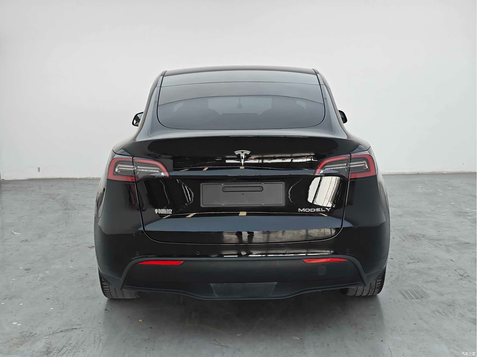 Tesla Model Y, 2022 8