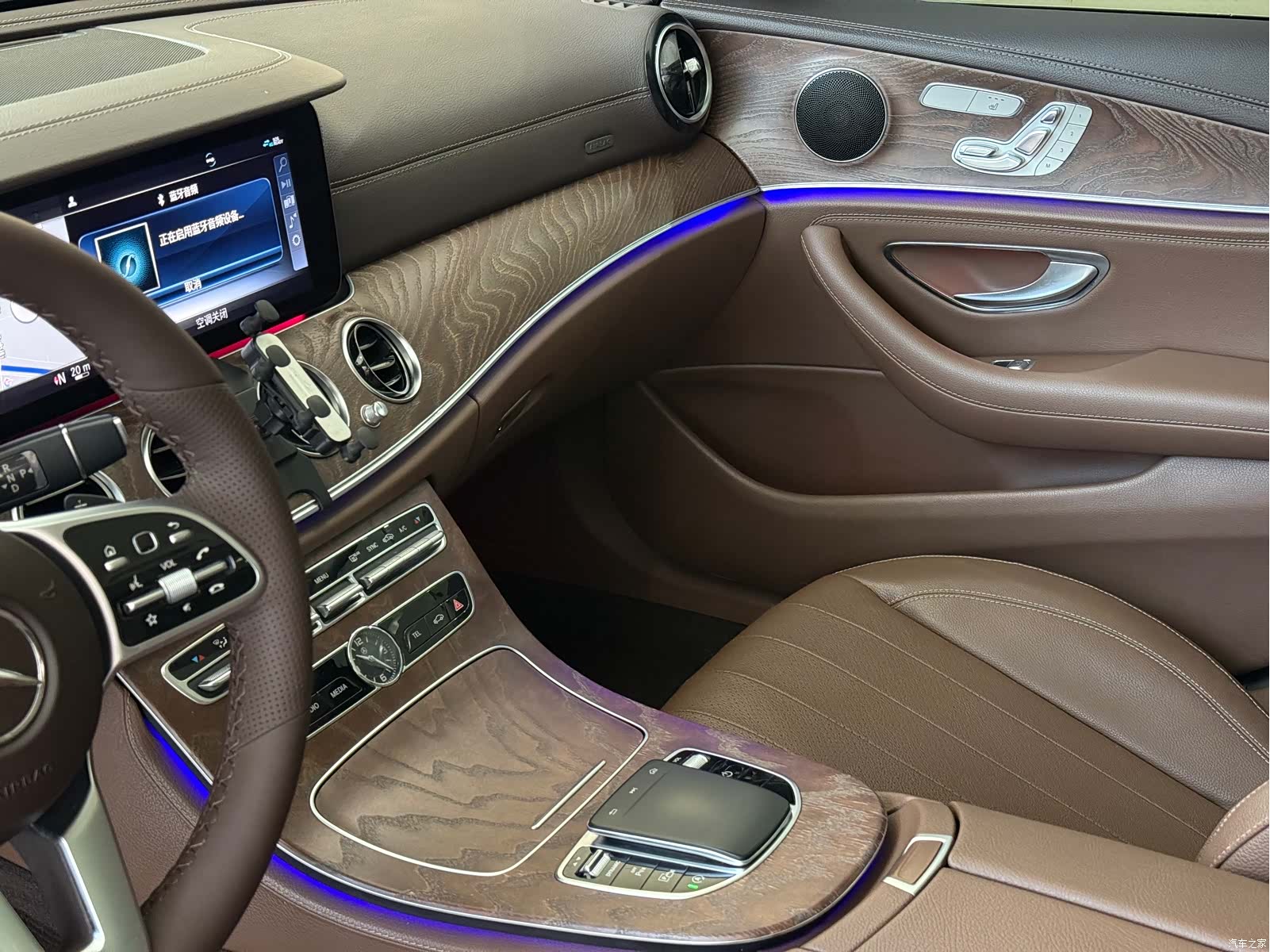 Mercedes-Benz E-Class, 2018 9