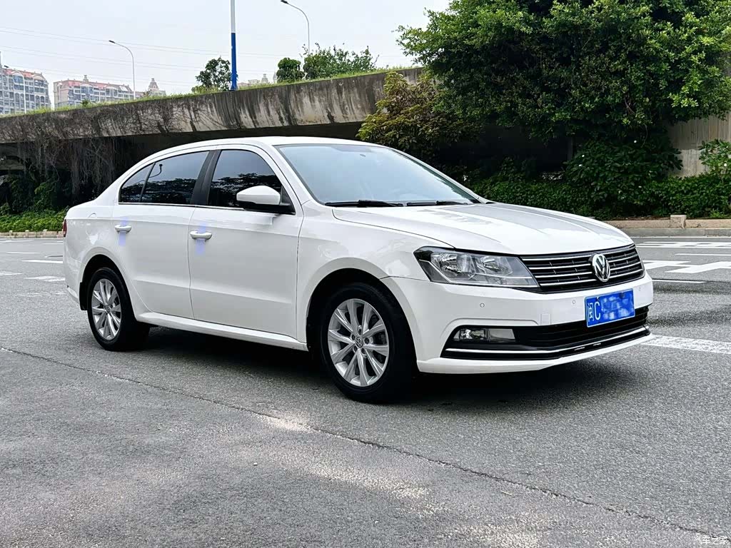Volkswagen Lavida, 2018 3
