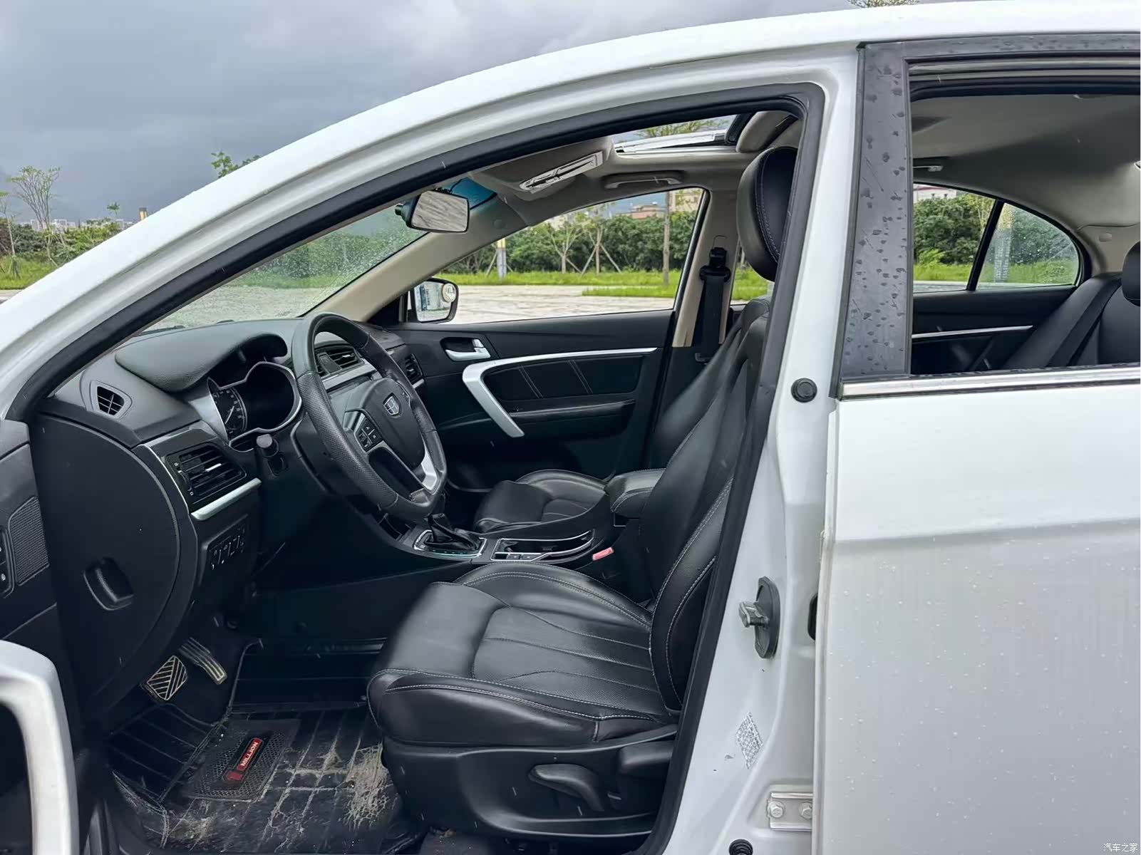 Geely Emgrand, 2017 23