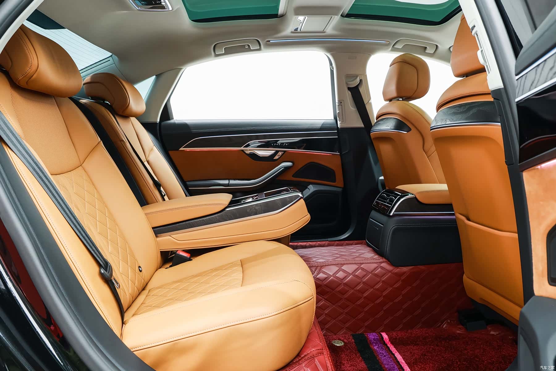 Audi A8L, 2024 11