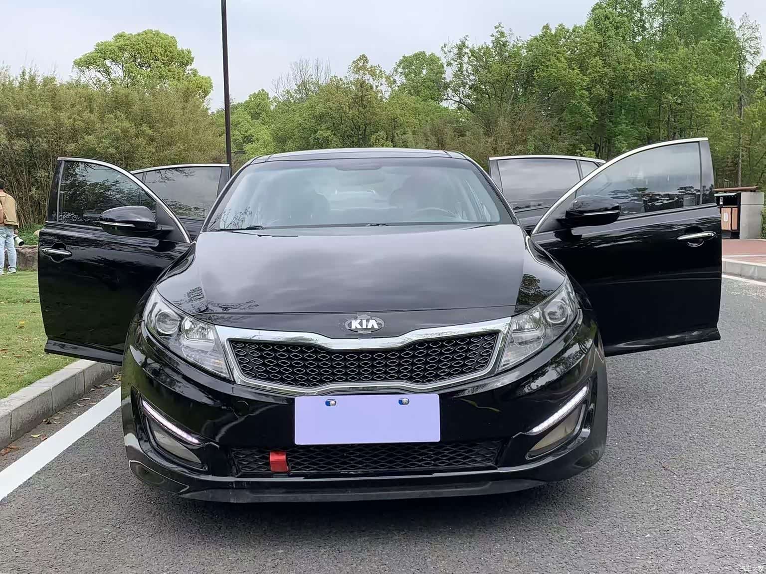 Kia K5, 2011 11