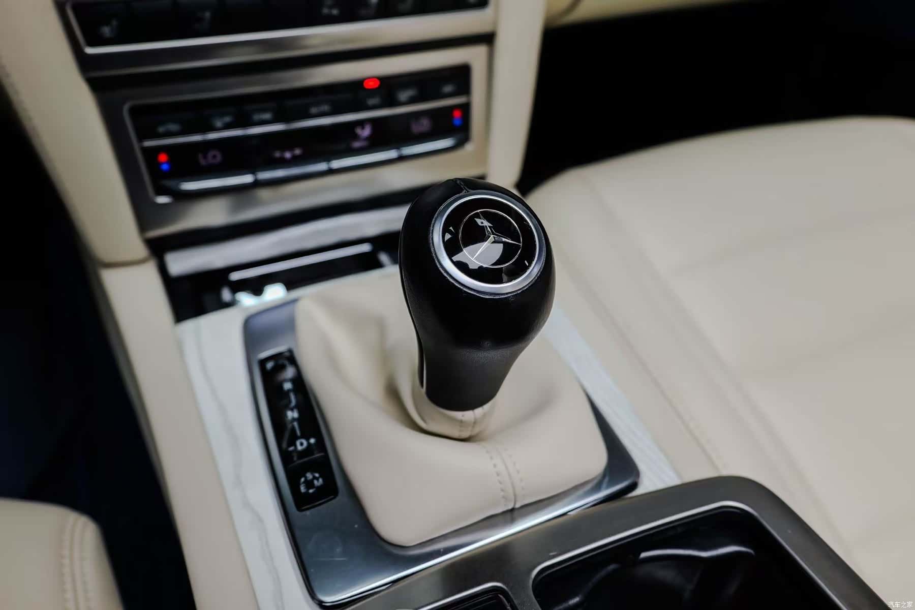 Mercedes-Benz E-Class, 2014 7