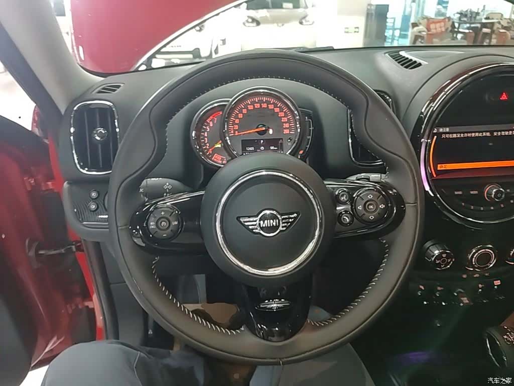 Mini Countryman, 2019 11
