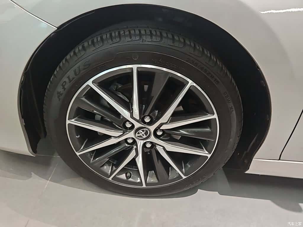 Toyota Camry, 2022 23