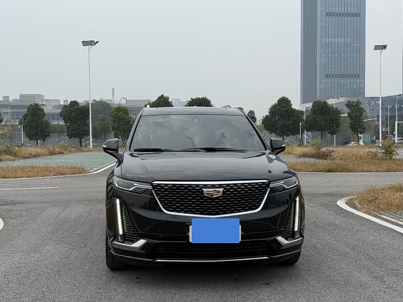 Cadillac XT6