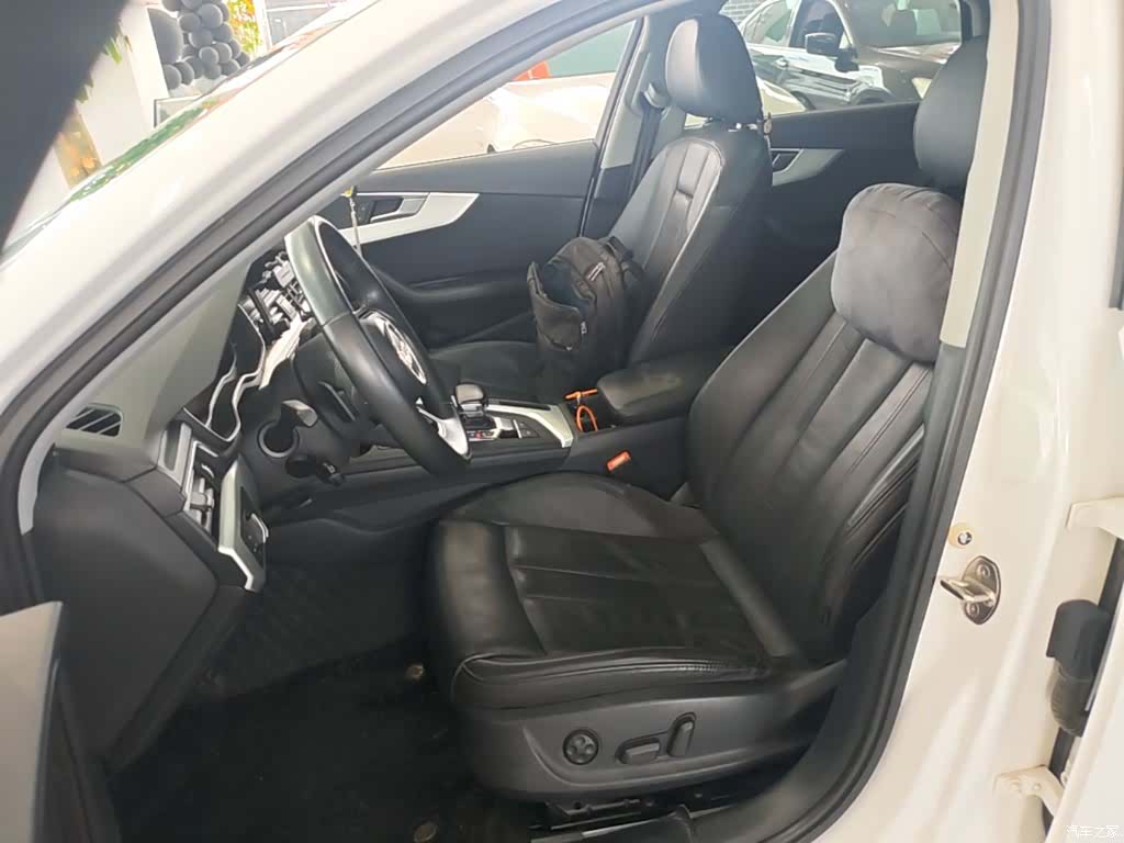 Audi A4L, 2020 15
