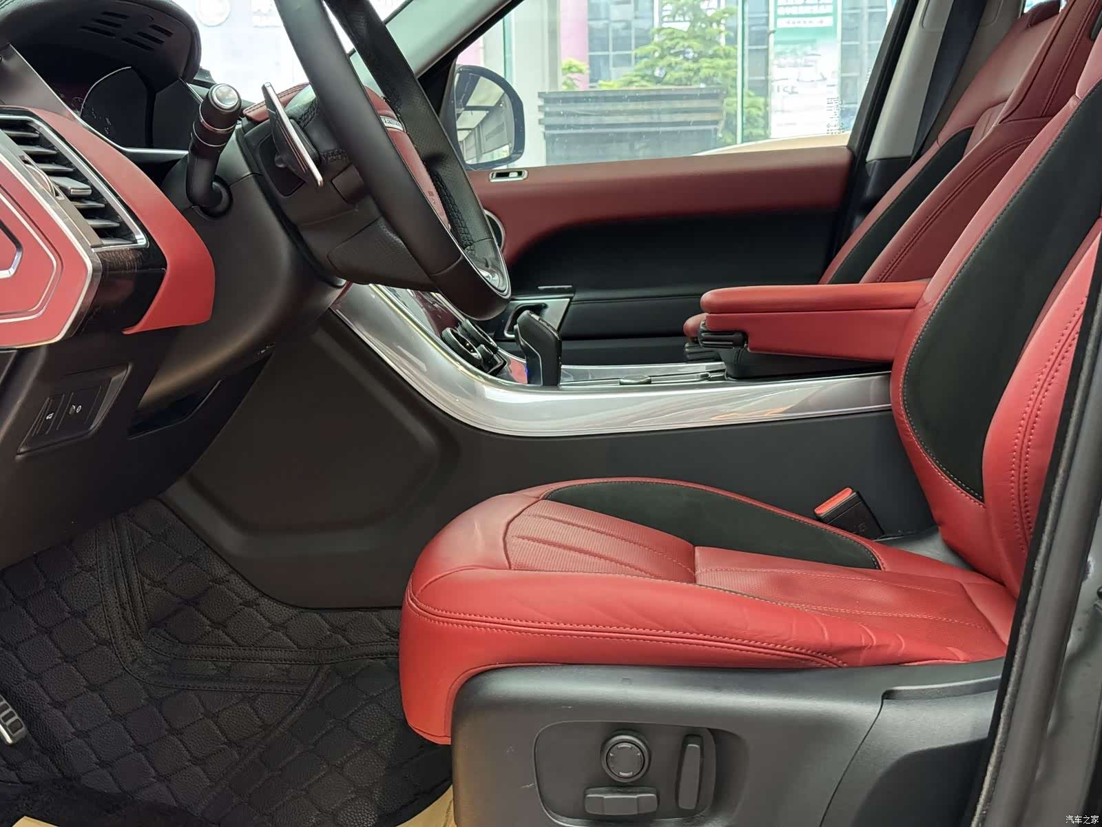 Land Rover Range Rover, 2022 16