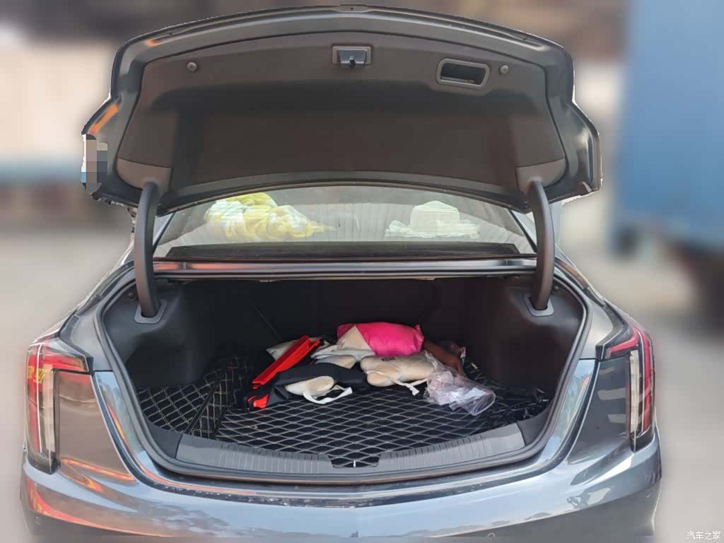 Cadillac CT5, 2021 10