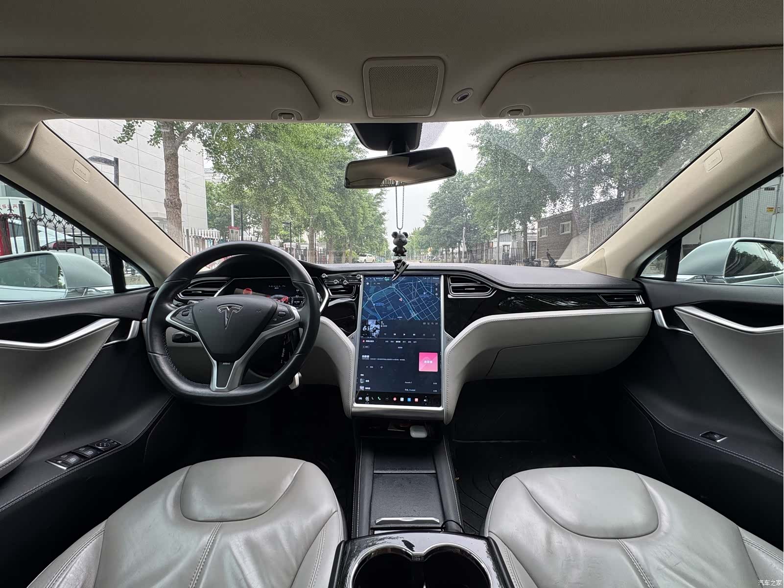 Tesla Model S, 2014 8