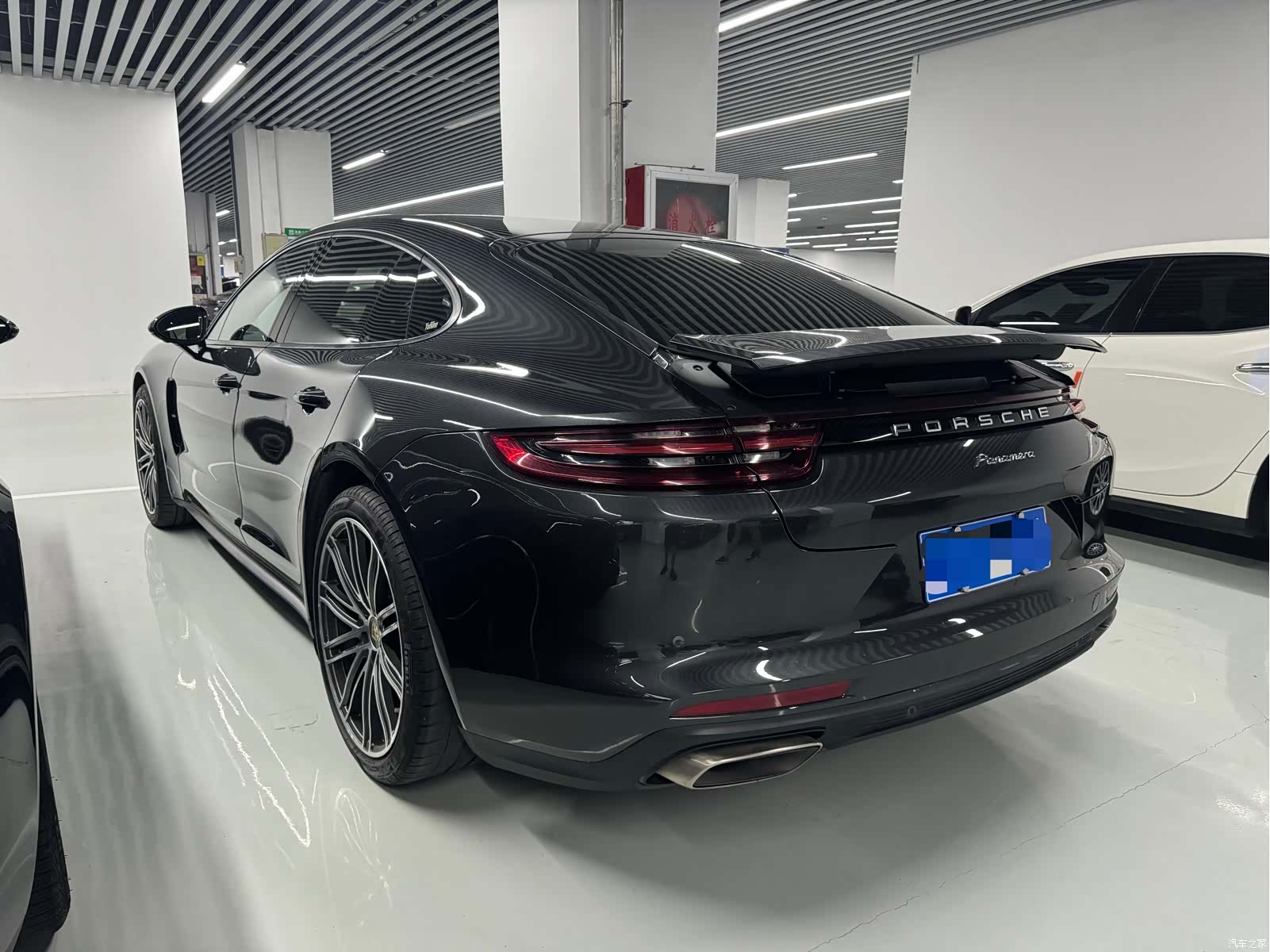 Porsche Panamera, 2020 11
