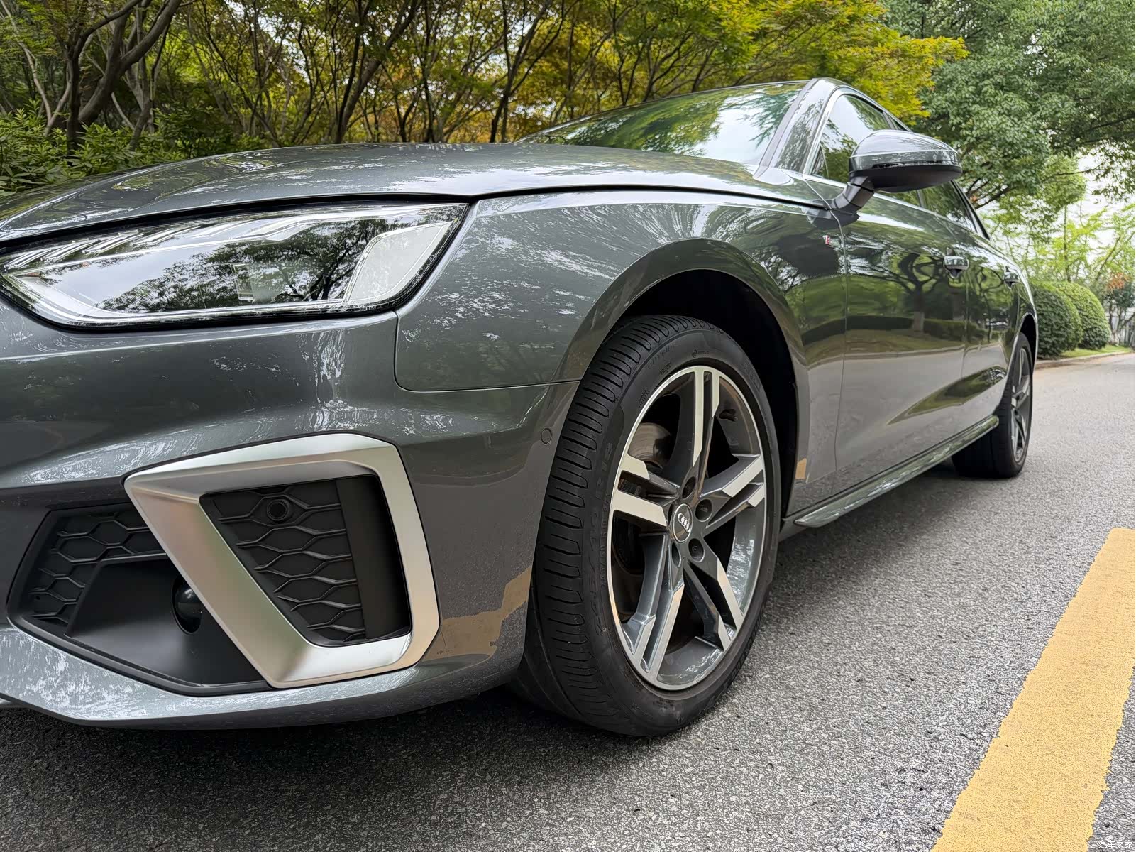 Audi A4L, 2021 3