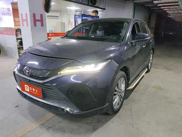 Toyota Harrier 2021 — купить из Китая под заказ