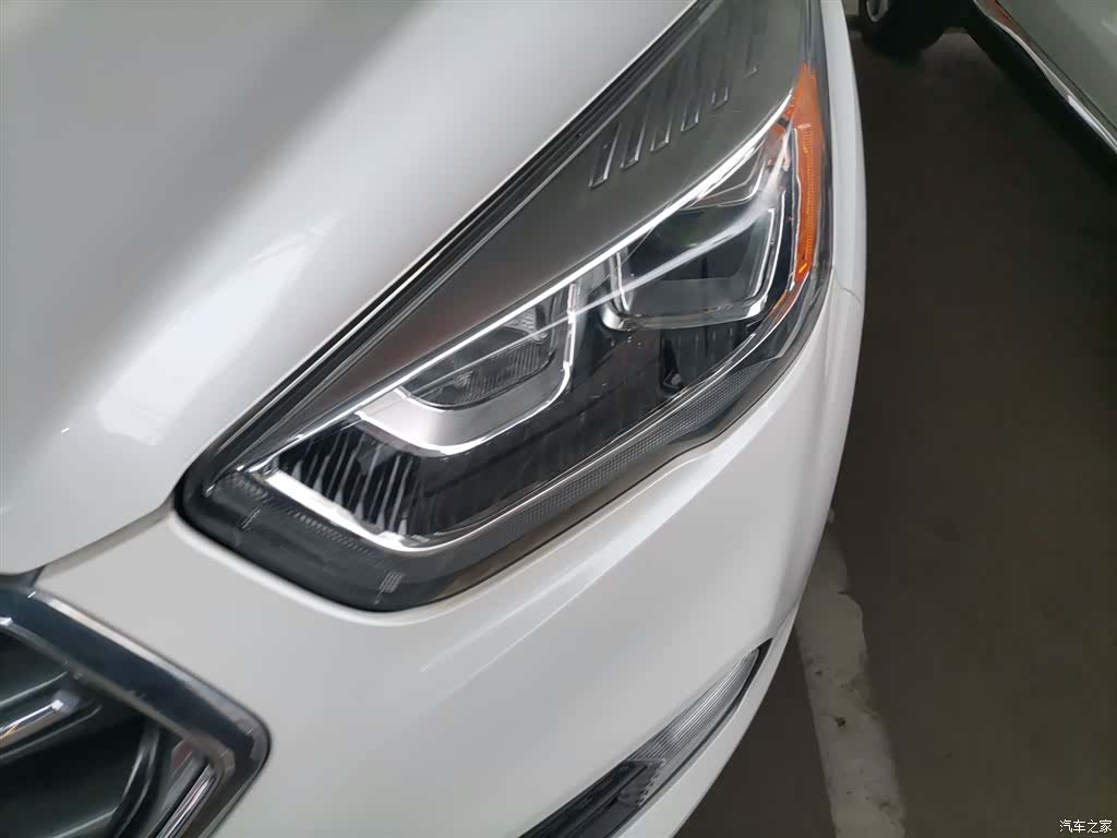Ford Kuga, 2021 24