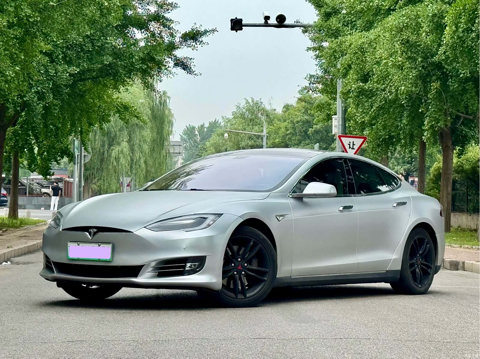 Tesla Model S, 2014 1