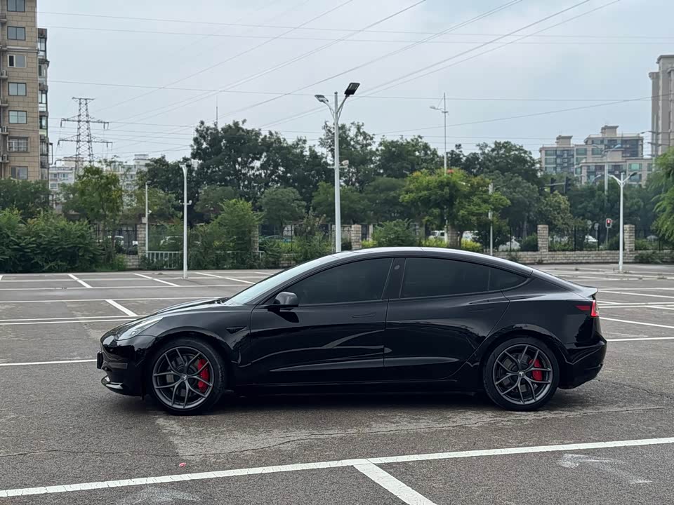 Tesla Model 3 Tesla Model 3