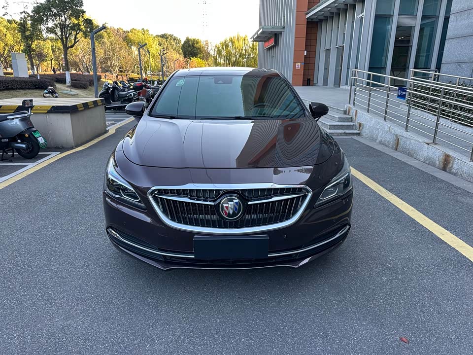 Buick Lacrosse