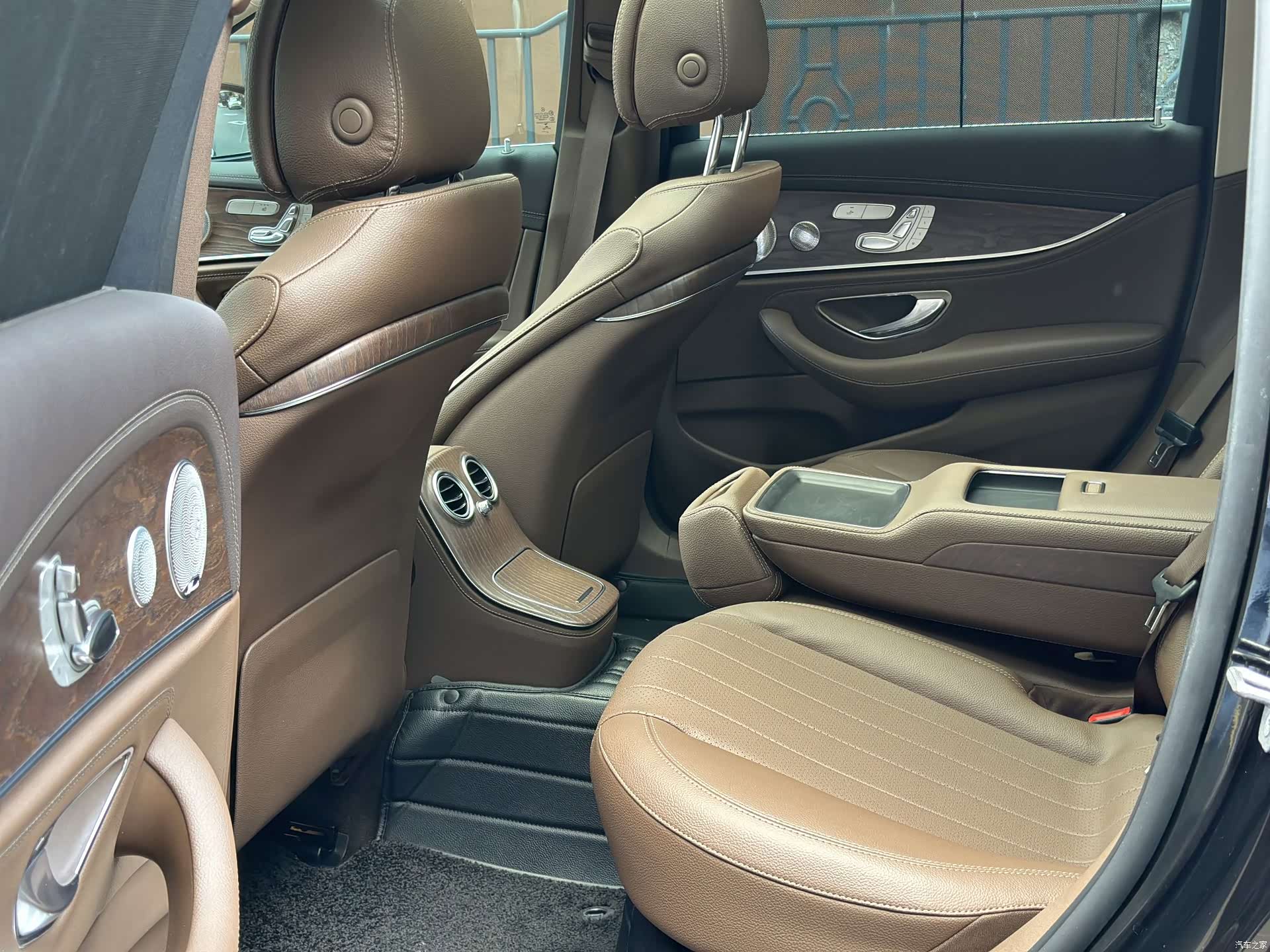 Mercedes-Benz E-Class, 2021 все фото
