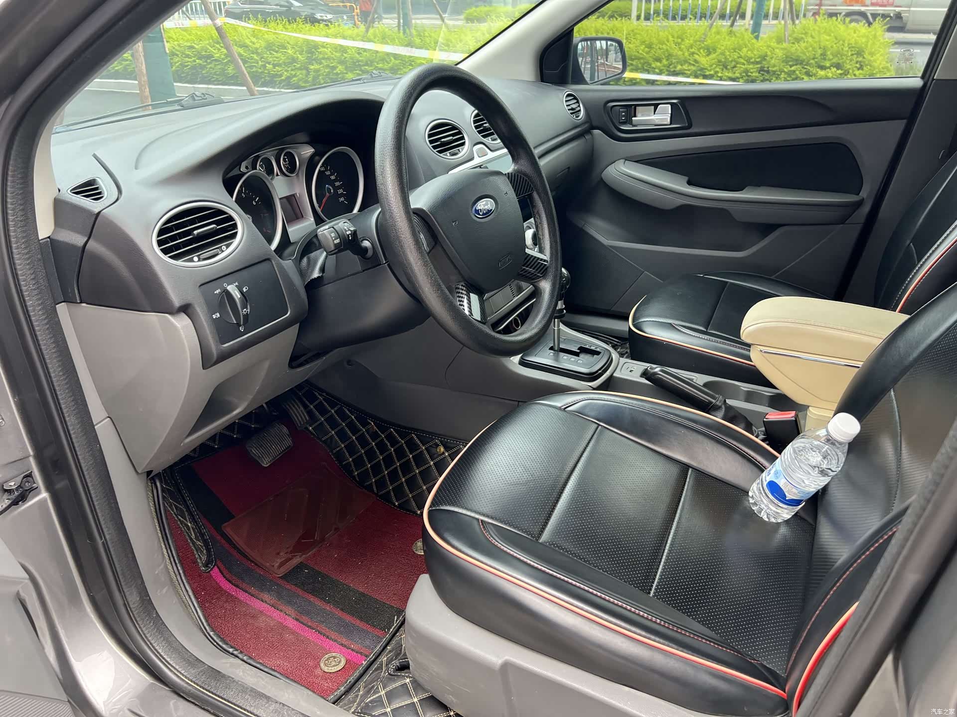 Ford Focus, 2014 7