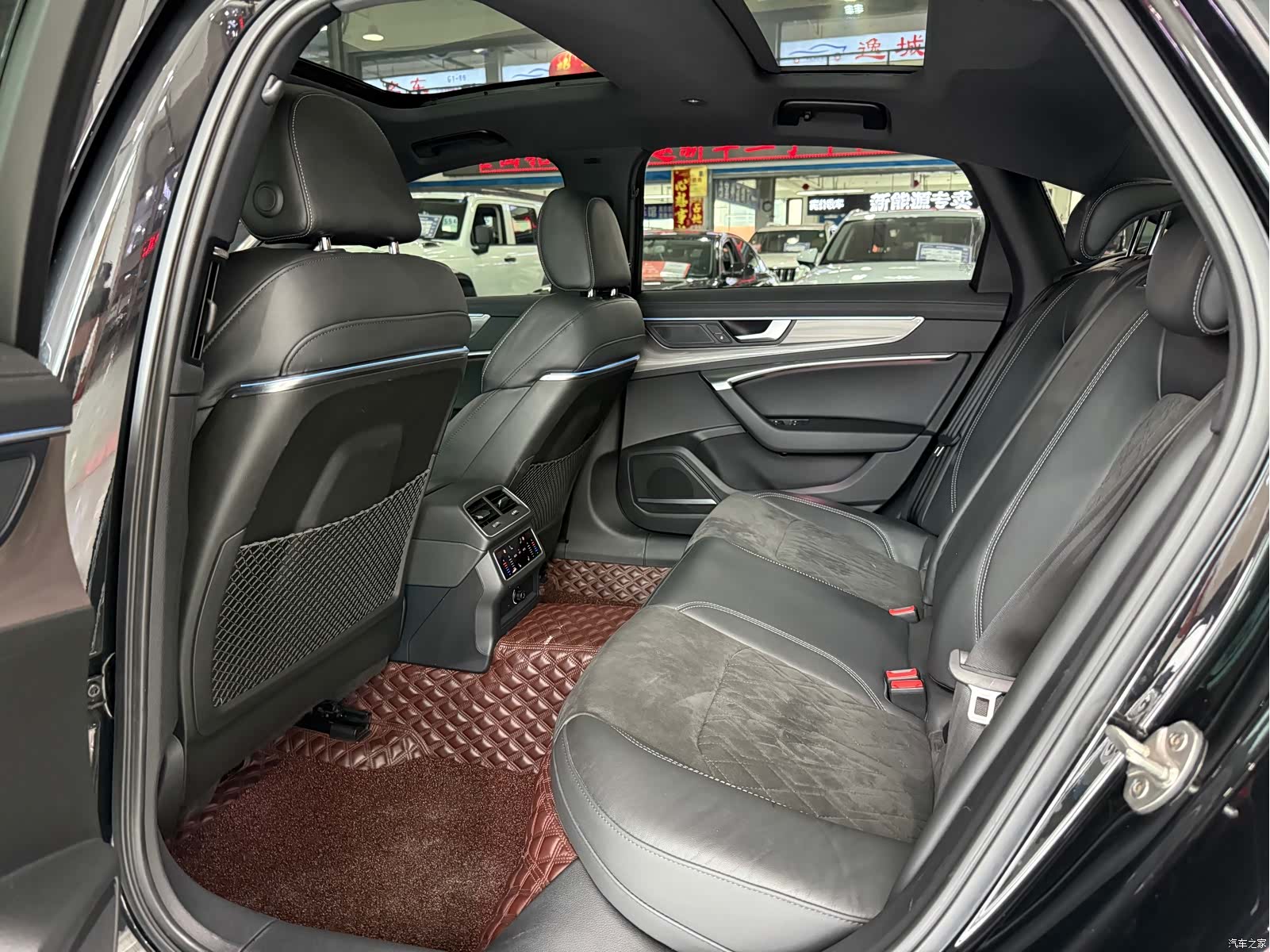 Audi A6L, 2020 9