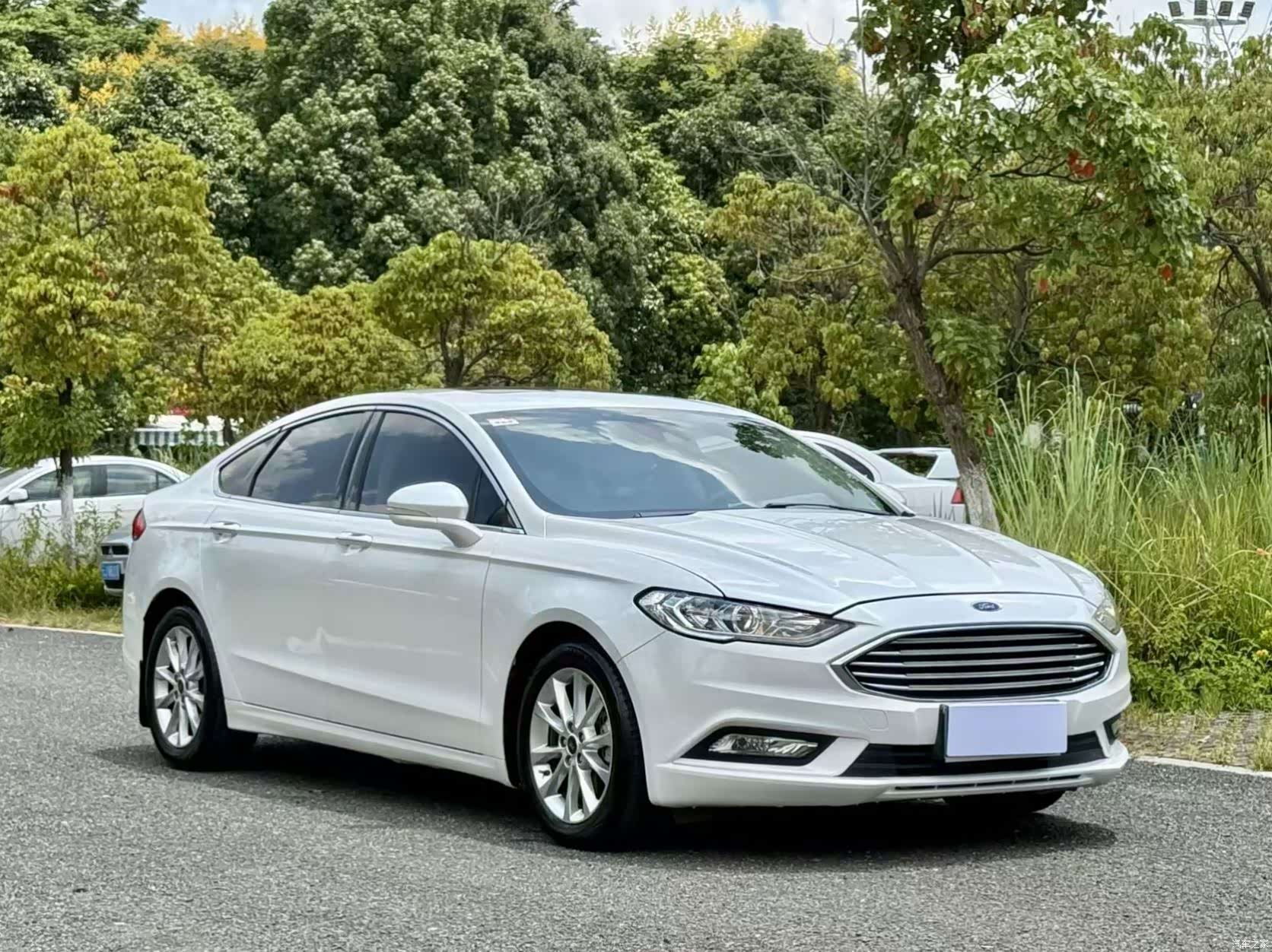 Ford Mondeo, 2018 3