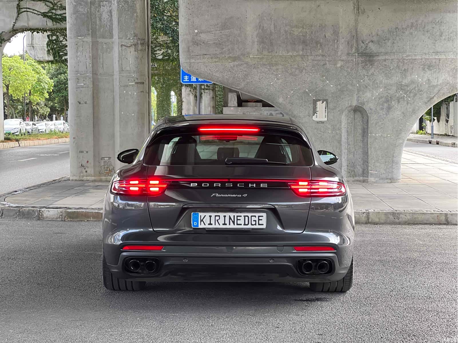 Porsche Panamera, 2018 6