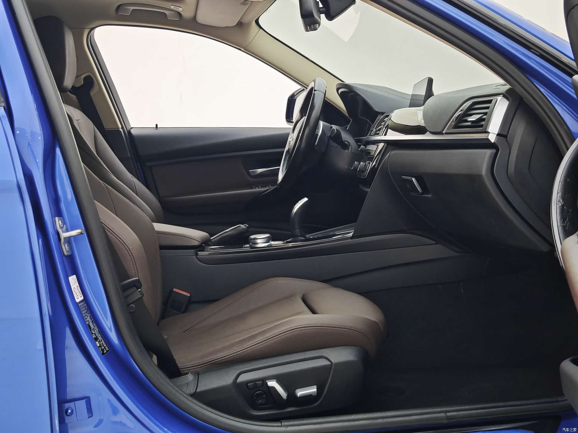 BMW 3 Series, 2018 24