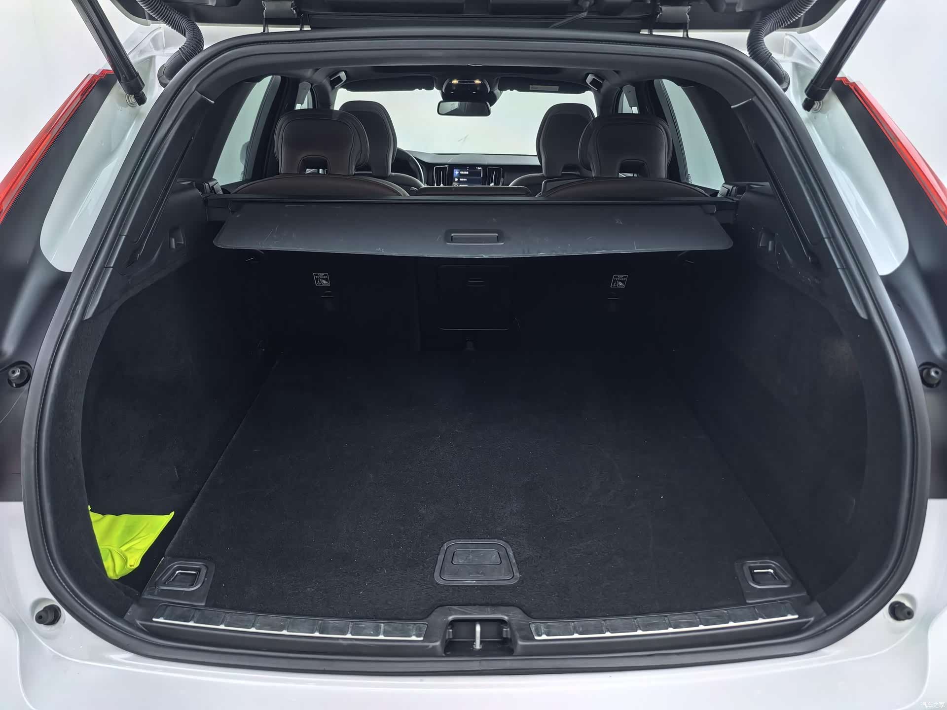 Volvo XC60, 2021 27