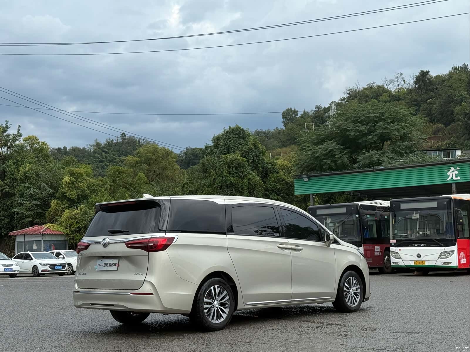 Buick GL8, 2023 14