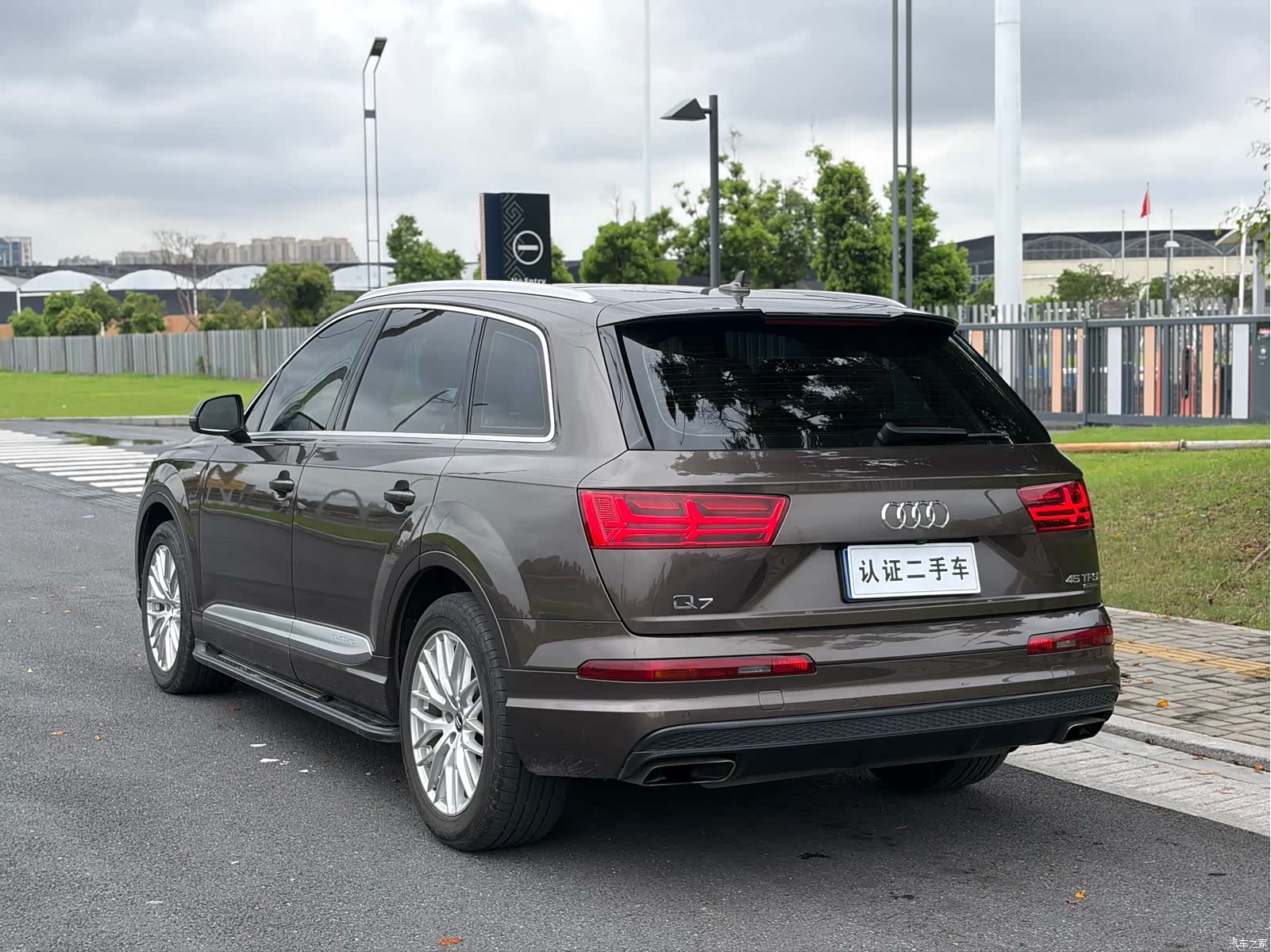 Audi Q7, 2016 4