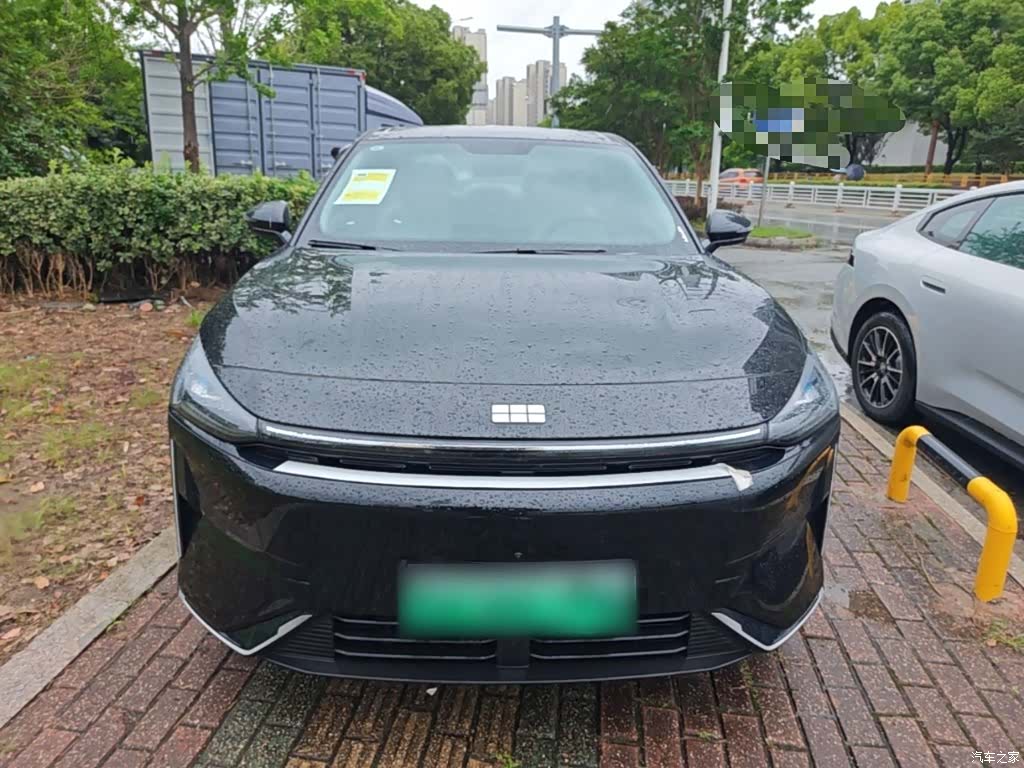 Geely Galaxy L6, 2025 3