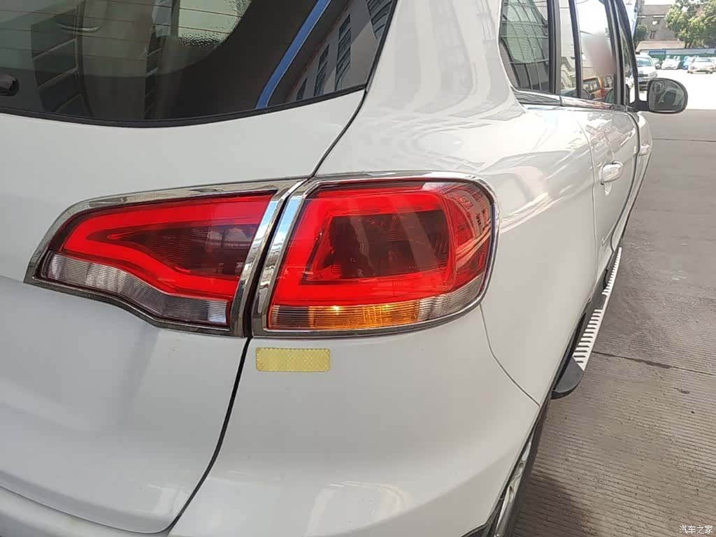 Zotye X5, 2016 8