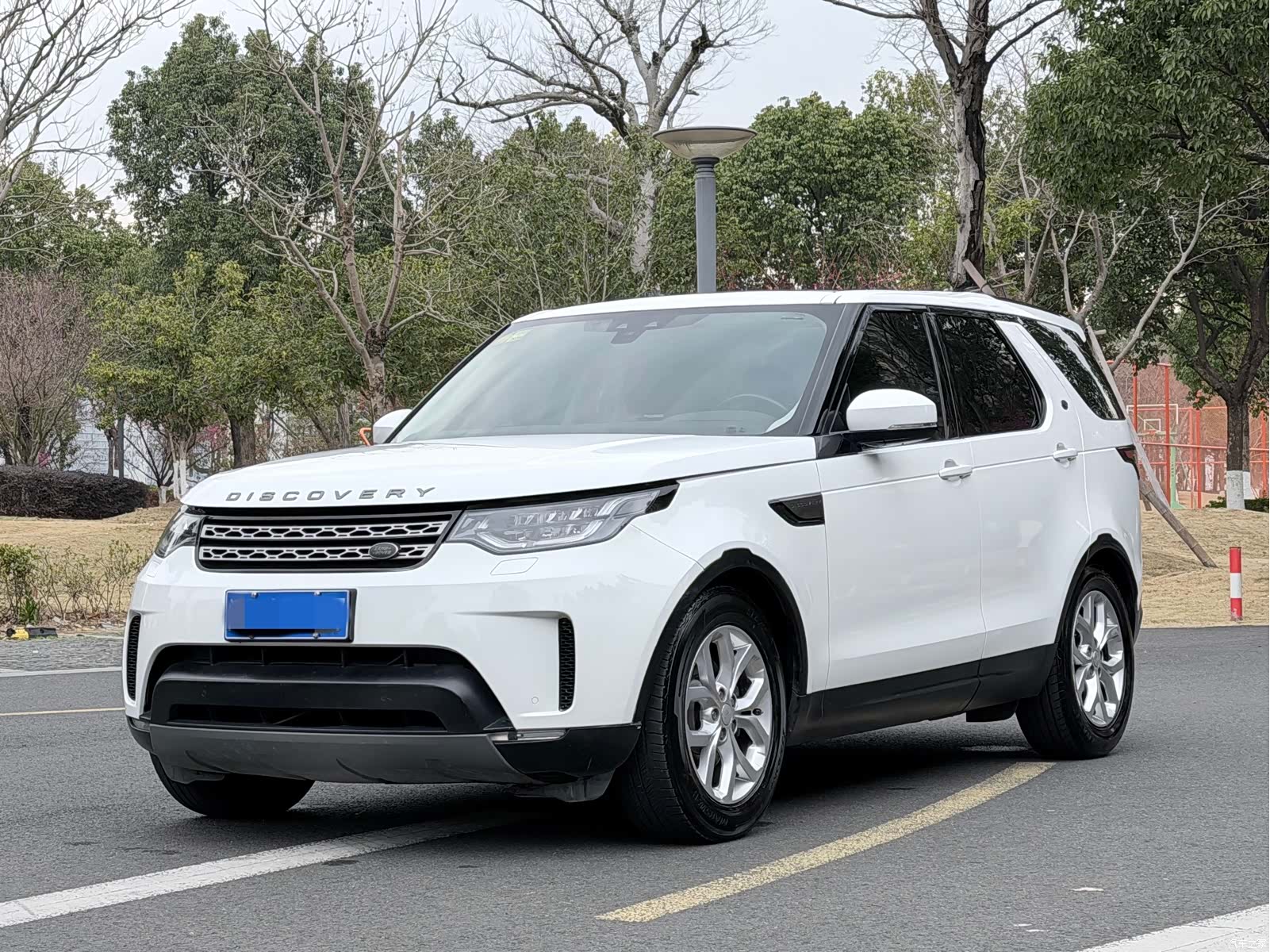 Land Rover Discovery, 2018 1
