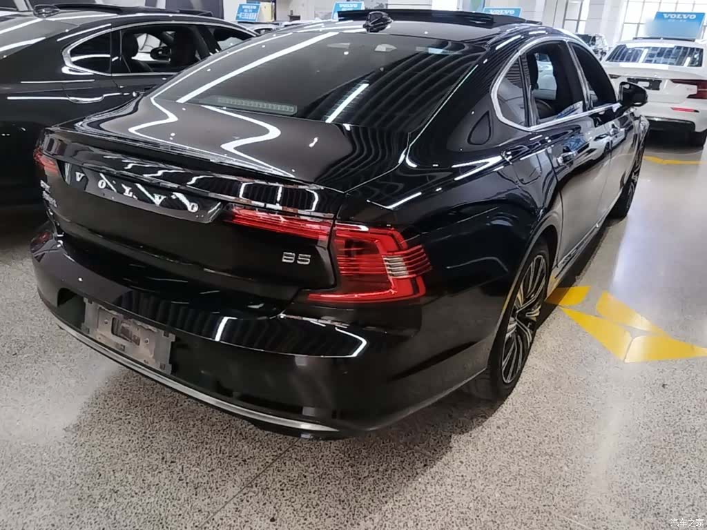 Volvo S90, 2022 7
