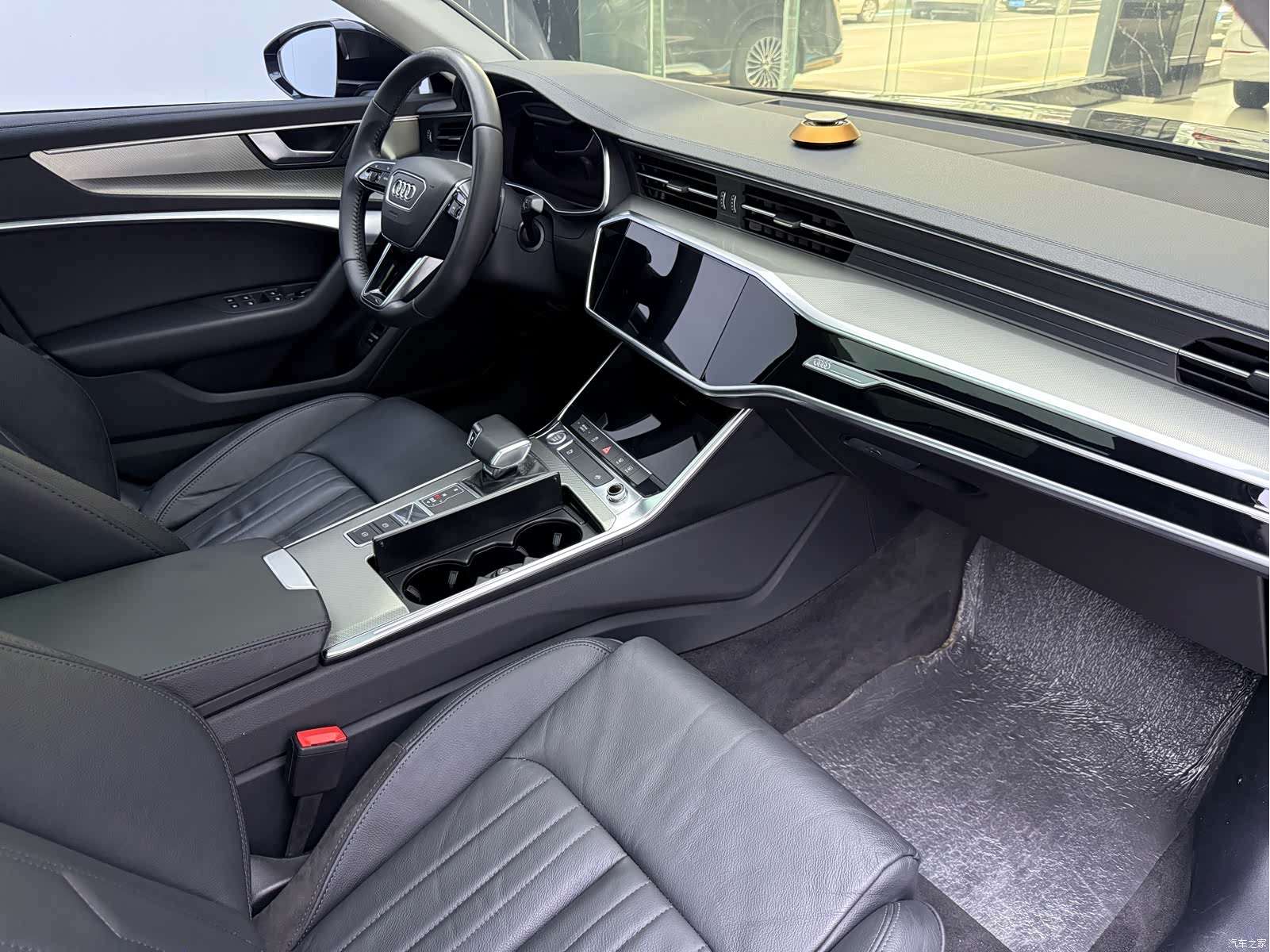 Audi A6L, 2020 13