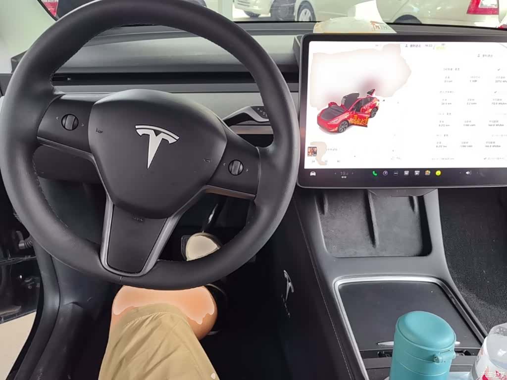 Tesla Model Y, 2023 10