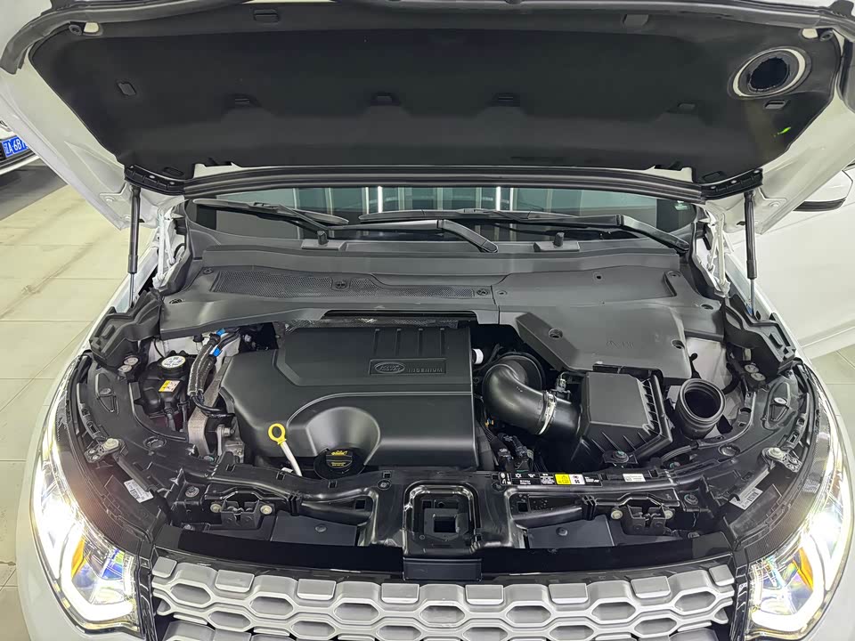 Land Rover Discover sports