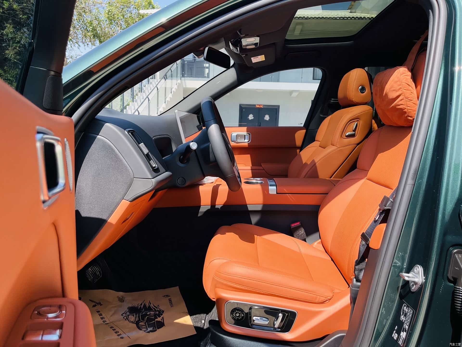 Li Auto L7, 2023 все фото