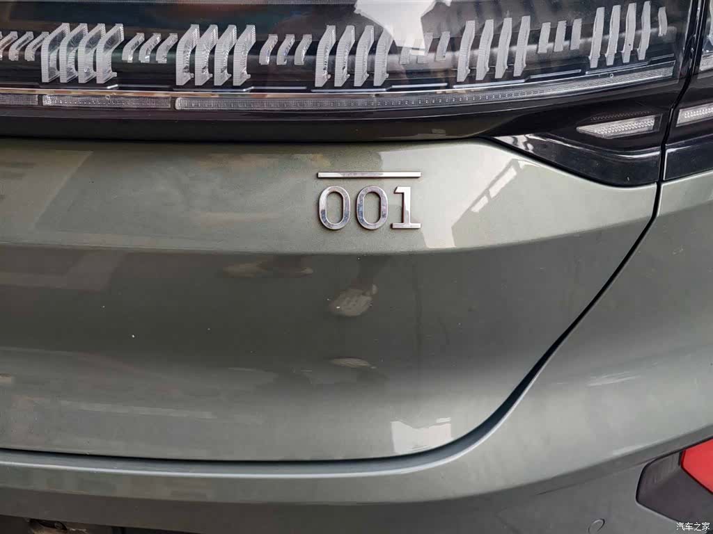 Zeekr 001, 2024 17