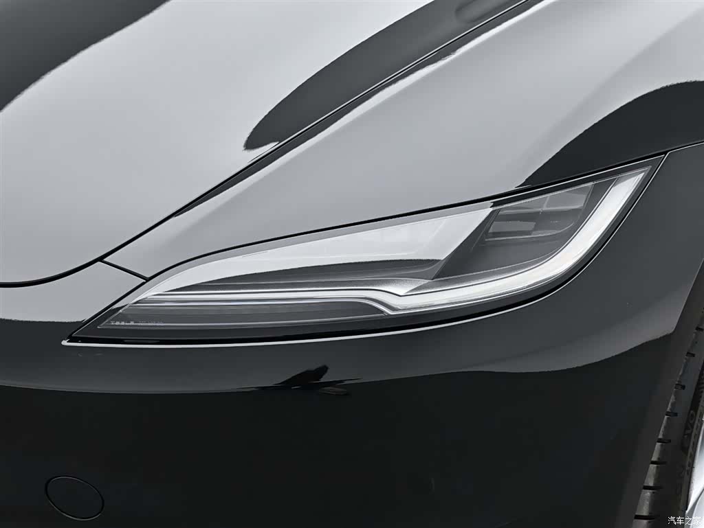Tesla Model 3, 2026 18