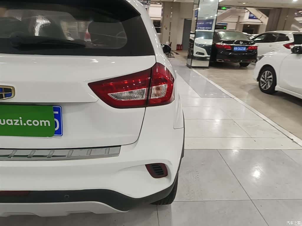 Geely X3, 2017 8