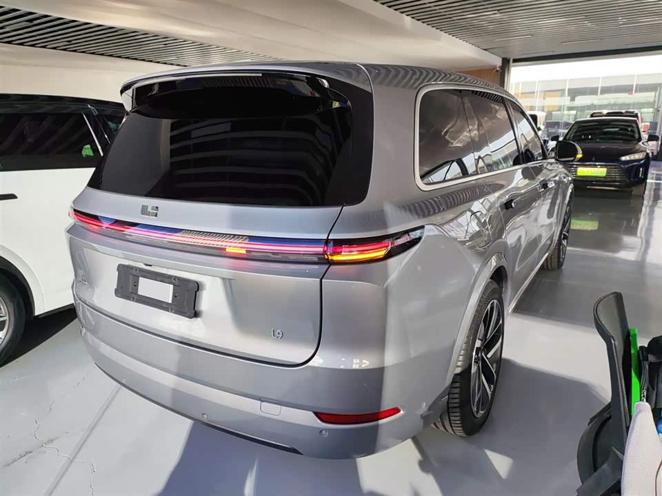 Li Auto Ideal L9